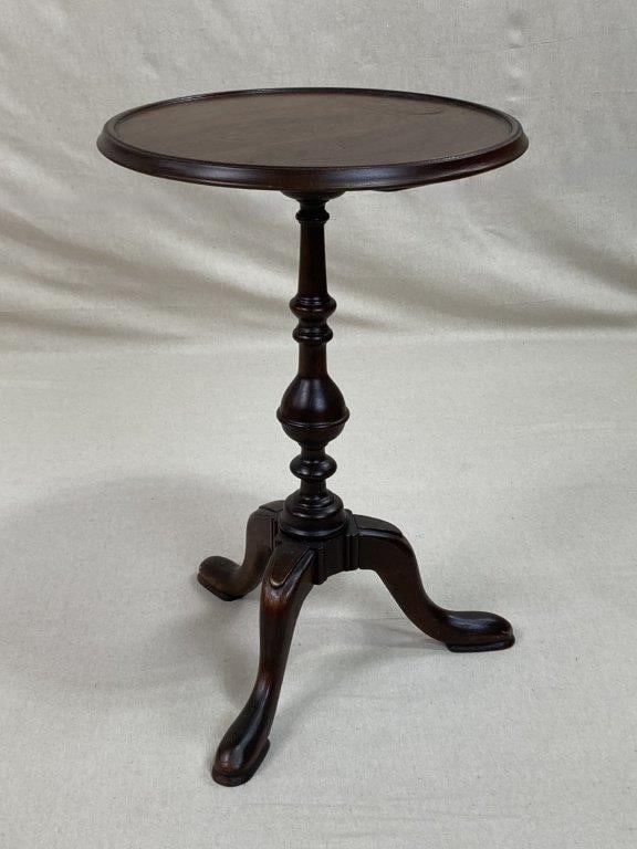 Mahogany Tripod Side Table (1 of 5)