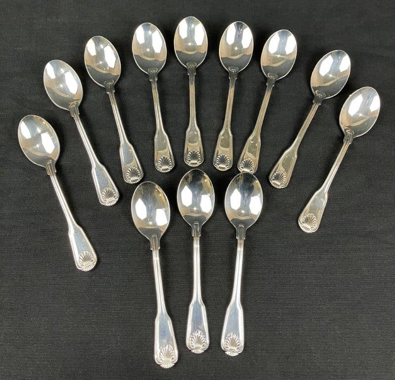 77-Piece Fiddle Shell by Towle Silverplate Flatware Set - 10