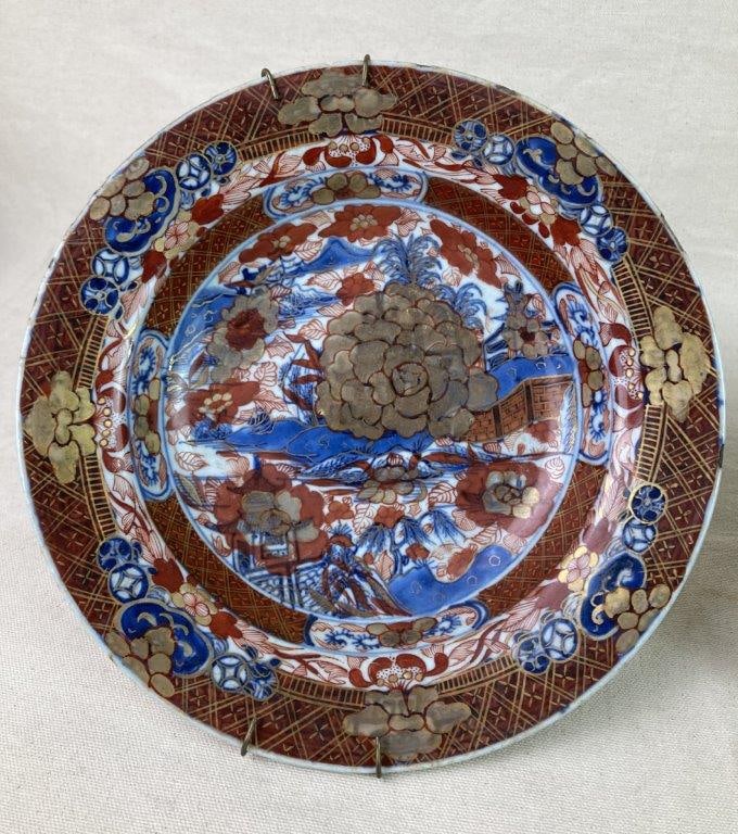 Two Japanese Imari Porcelain Plates - 3