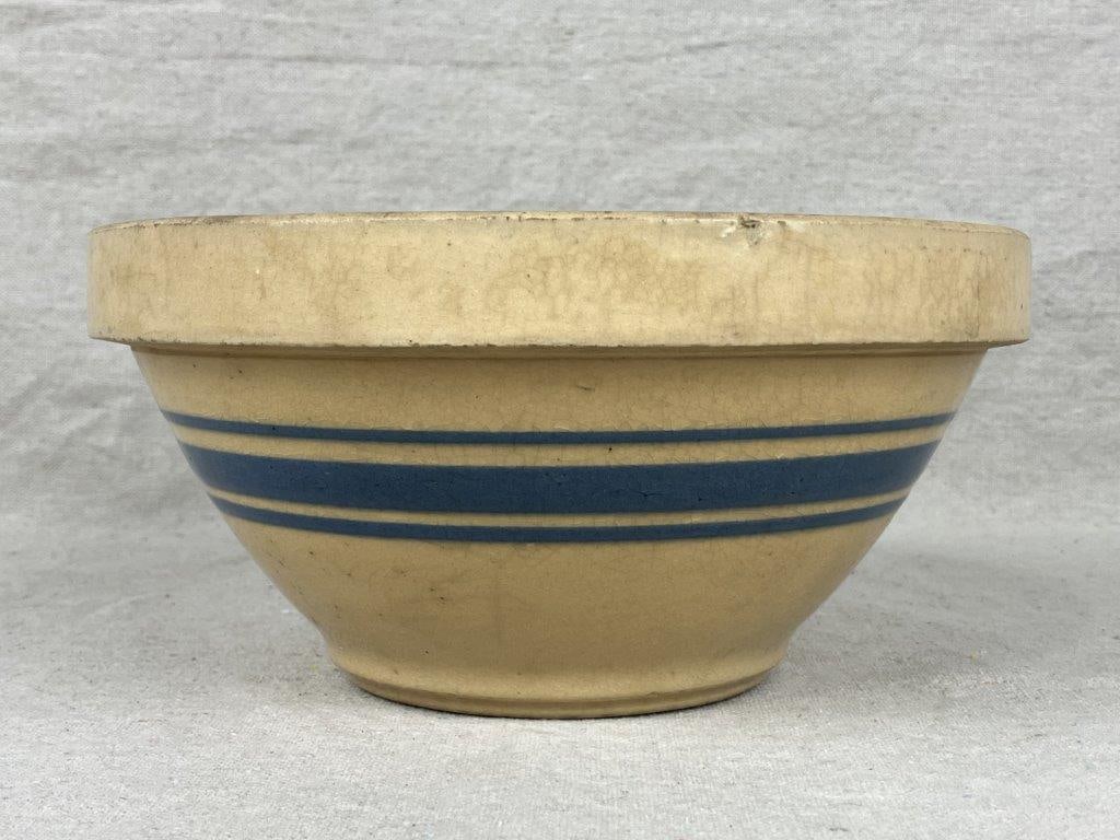 Vintage Yellow Ware Bowl with Two Green Bowls - 4