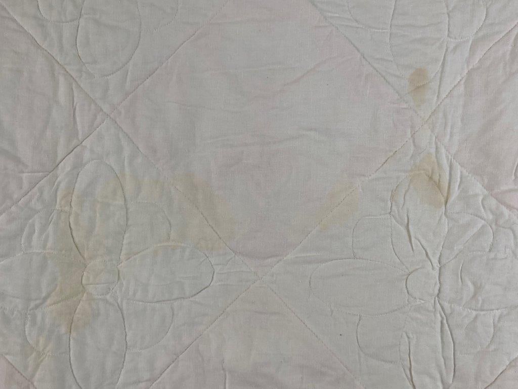 Geometric Pattern Antique Quilt - 10