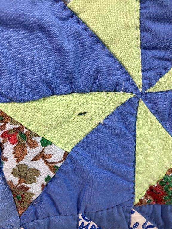 Pinwheel Pattern Quilt - 5
