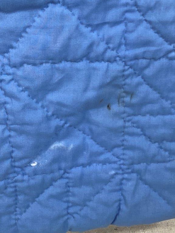 Pinwheel Pattern Quilt - 9