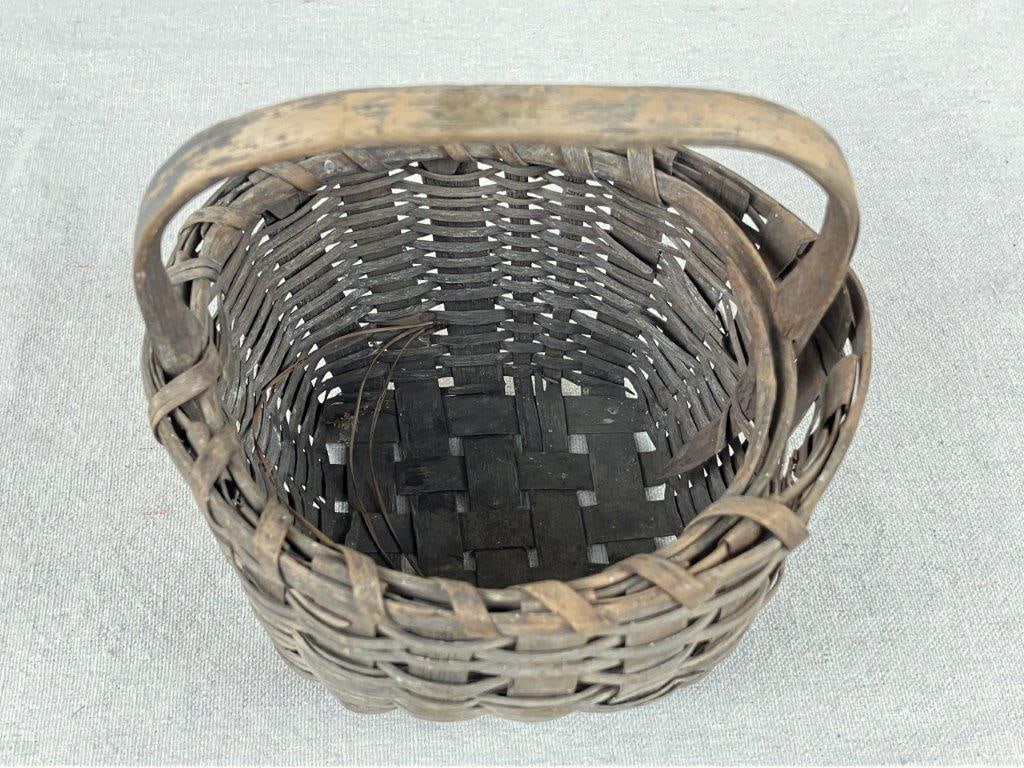 Small Gathering Basket - 8
