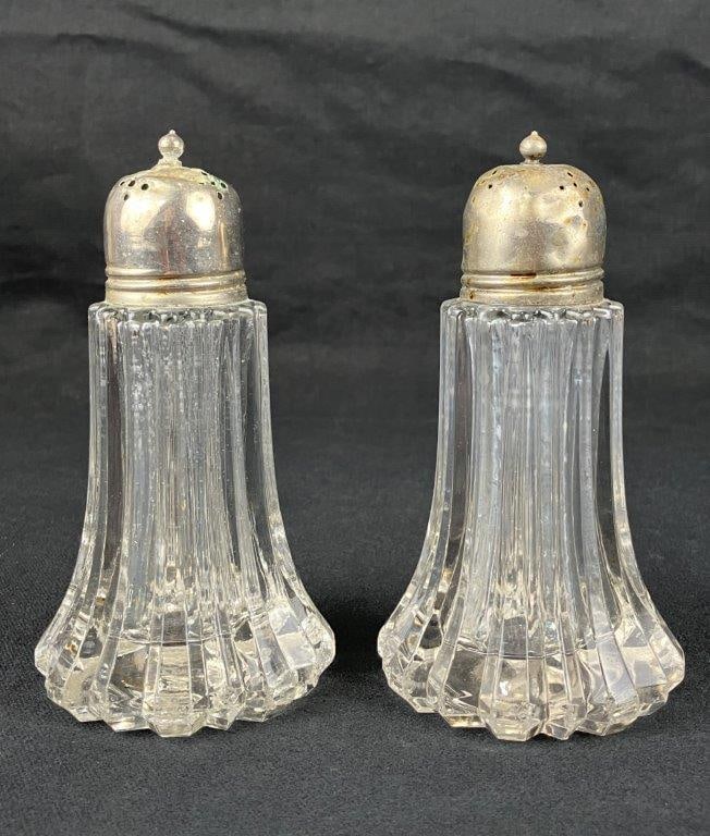 Sugar Shakers and Salt & Pepper Shaker Pair - 9