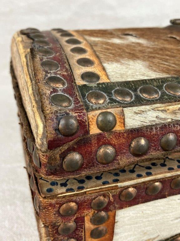 Cowhide-Covered Box - 5