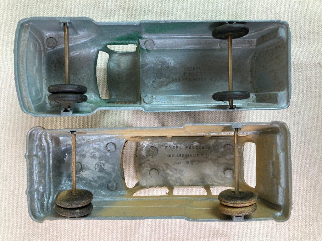 Assortment of Vintage Tin Toy Vehicles - 8