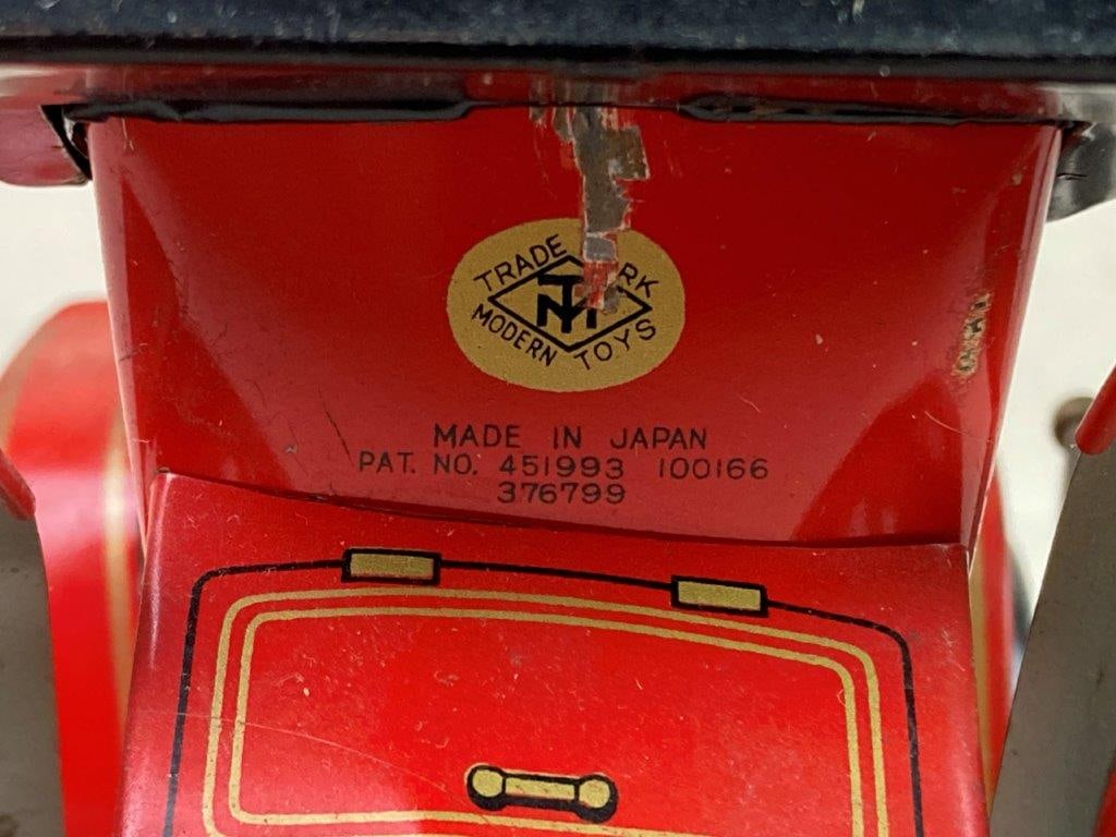 Vintage Tin Litho Car - 6