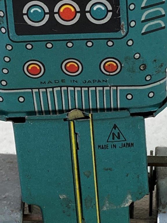 Vintage Noguchi Tin Mighty Robot Toy - 5