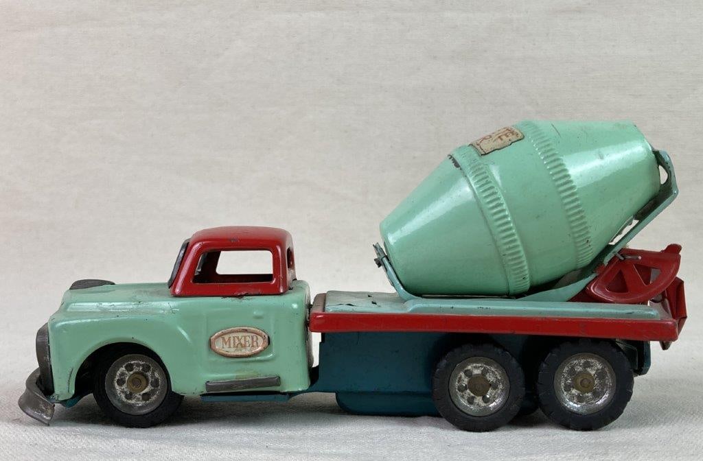 Vintage SSS Japan Tin Cement Mixer Truck - 7