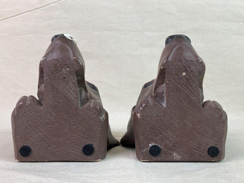 Gargoyle Studios Chocolate Labrador Bookends - 8