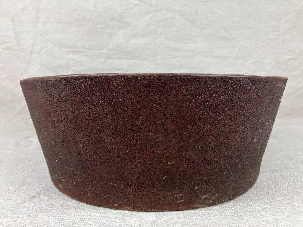 United Indurated Fiber Co. Large Wooden Bowl - 9