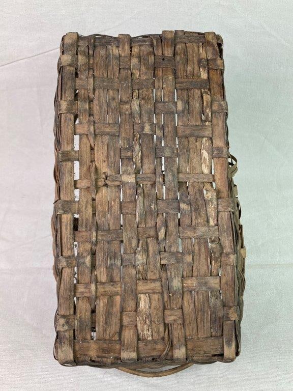 Two Country Gathering Baskets - 8