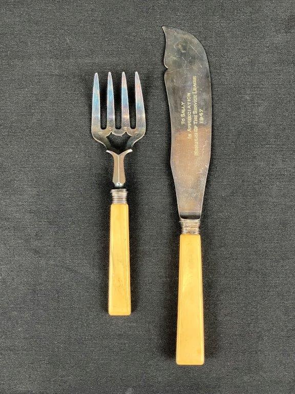 Commemorative Silverplate Serving Fork and Knife with Bone Handles (1 of 7)