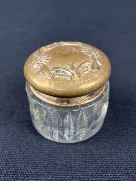 Nail Silverplate Art Nouveau Adorned Vanity Set - 6