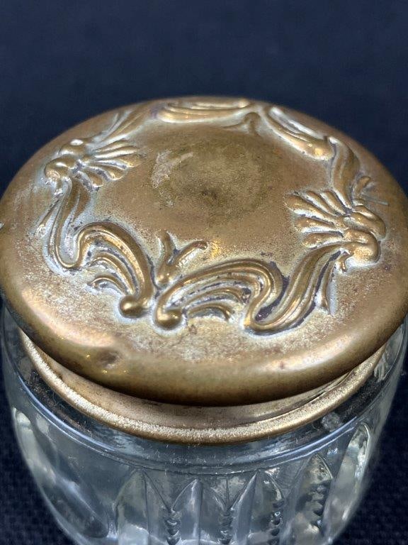 Nail Silverplate Art Nouveau Adorned Vanity Set - 8