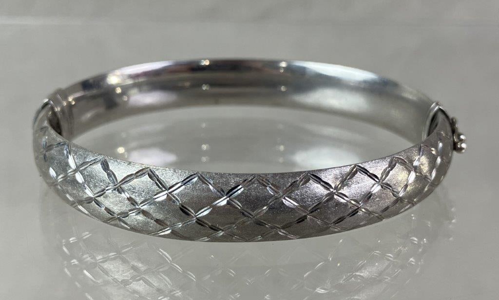 Sterling Silver Hinged Bangle Bracelet (1 of 5)