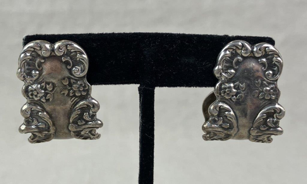 Signed T. Foree Sterling Silver Earrings: Vintage sterling silver spoon tip earrings featuring an ornate scrollwork design, signed T. Foree and stamped 925. One earring measures approx. 1 1/4" H x 1" W. Total weight approx. 18.15g. In good