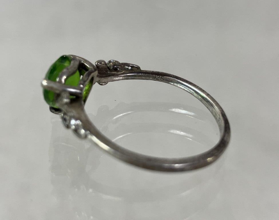 Sterling Silver and Peridot Heart Ring - 4