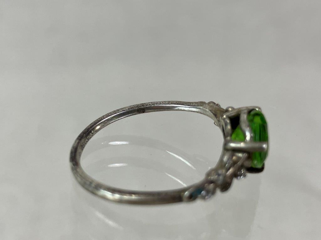 Sterling Silver and Peridot Heart Ring - 6