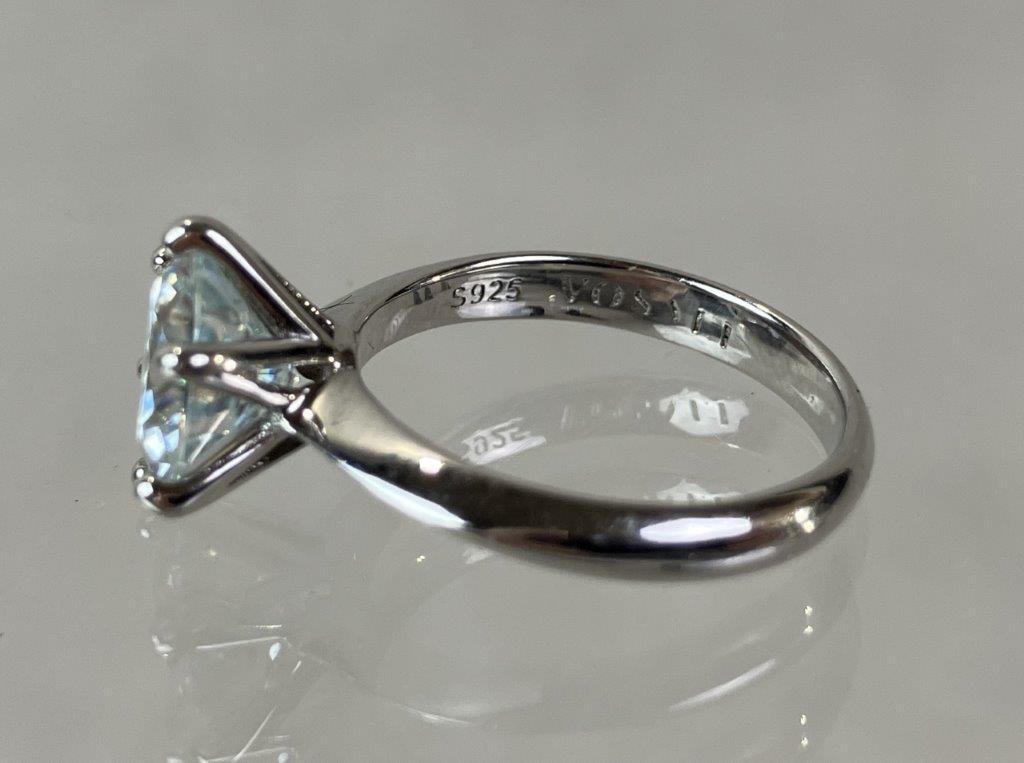Vosali Moissanite Sterling Silver Ring - 4