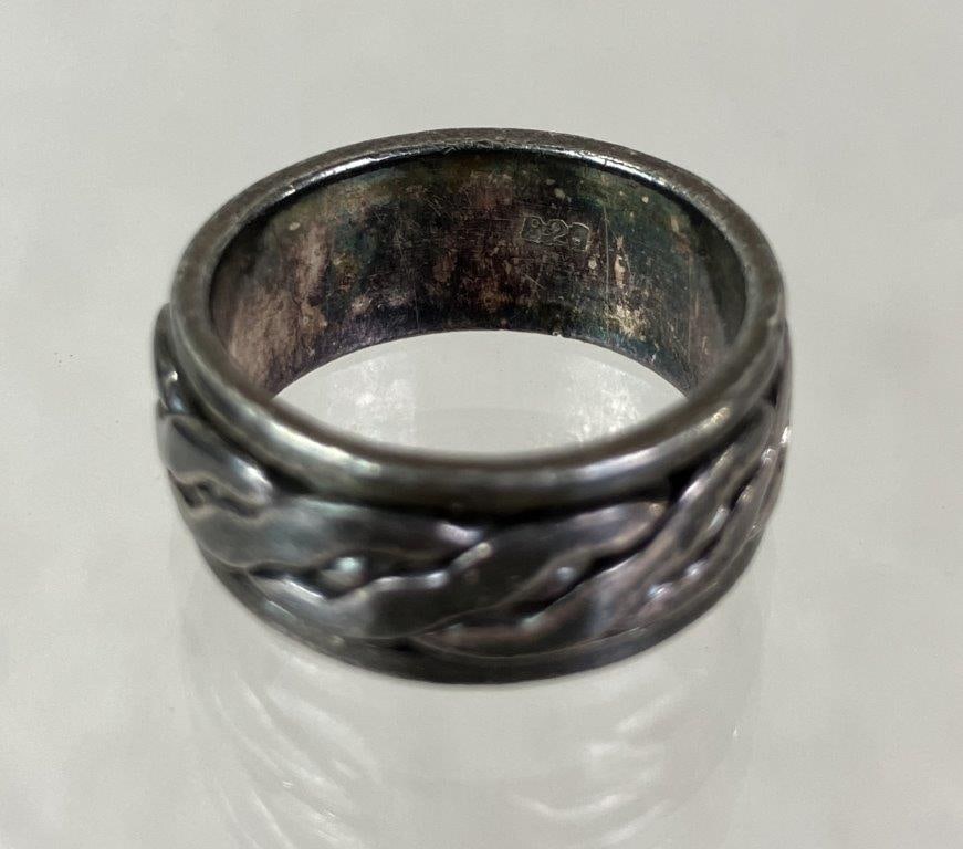 Two Sterling Silver Rope-Texture Relief Rings - 4