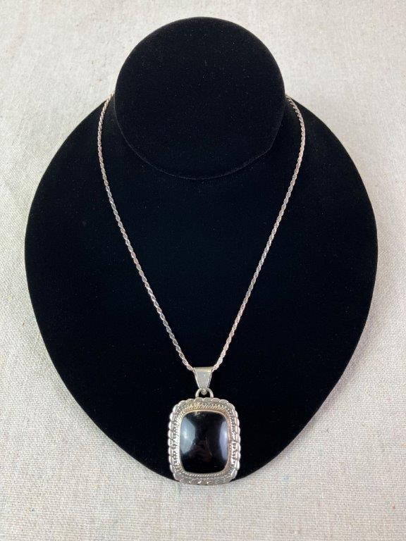 Mexican Sterling Silver and Black Onyx Artisan Necklace (1 of 5)