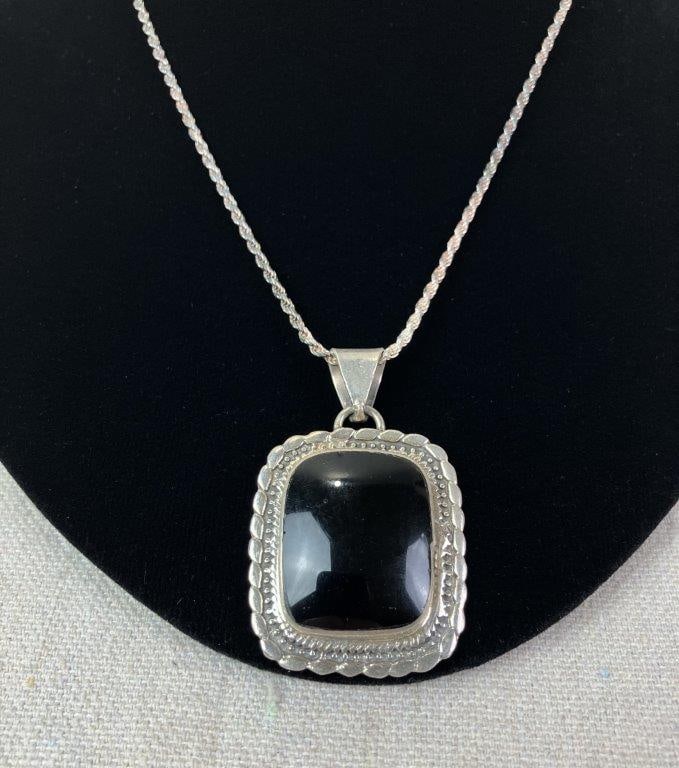 Mexican Sterling Silver and Black Onyx Artisan Necklace - 2