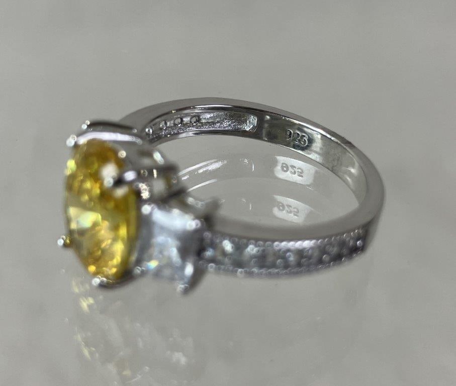 Yellow Sapphire and Sterling Silver Ring - 4