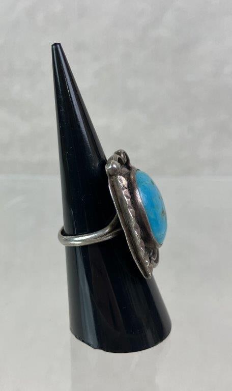 Native American Sterling Silver and Turquoise Ring - 3