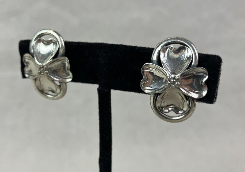 Two Pairs of Sterling Silver Flower Earrings Including Danecraft - 3