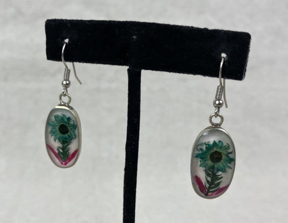 Two Pairs of Sterling Silver Flower Earrings Including Danecraft - 6