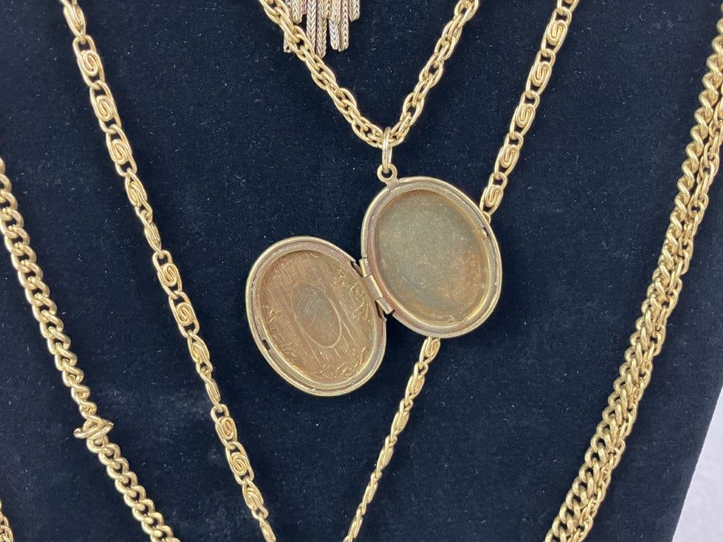 Two Goldtone Costume Jewelry Necklaces, Goldette and Kramer - 4