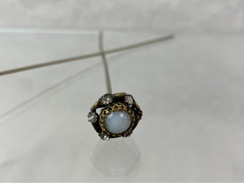 Two Late 19th–Early 20th Century Goldtone Hat Pins - 8