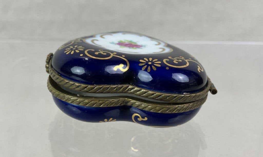 Heart Hand Painted Porcelain Trinket Box - 5