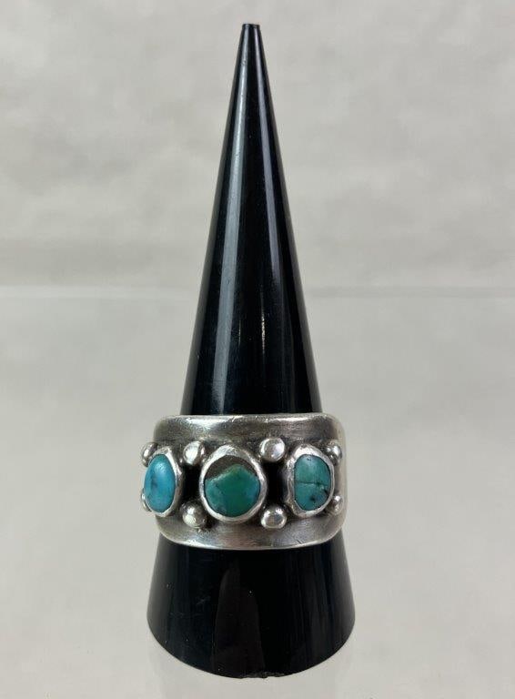 Native American Sterling Silver and Turquoise Ring - 2