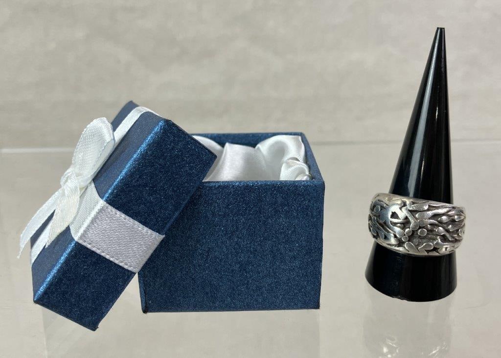 Men's Sterling Silver Modernist Ring (1 of 8)