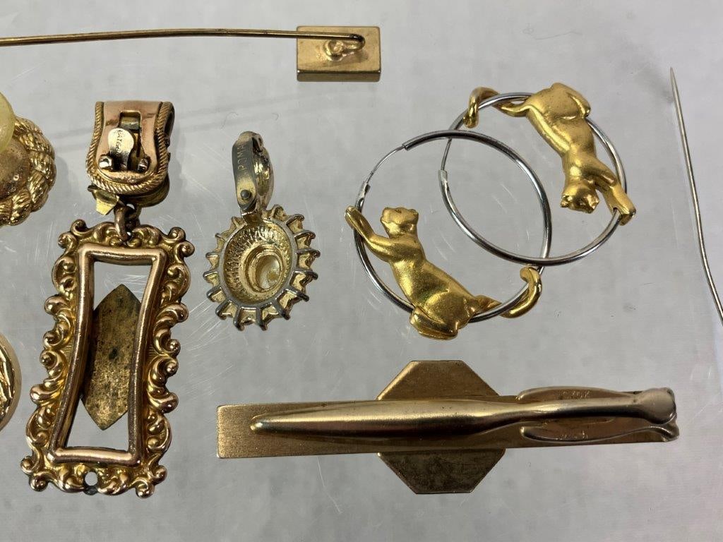 Vintage Jewelry Assortment - 5