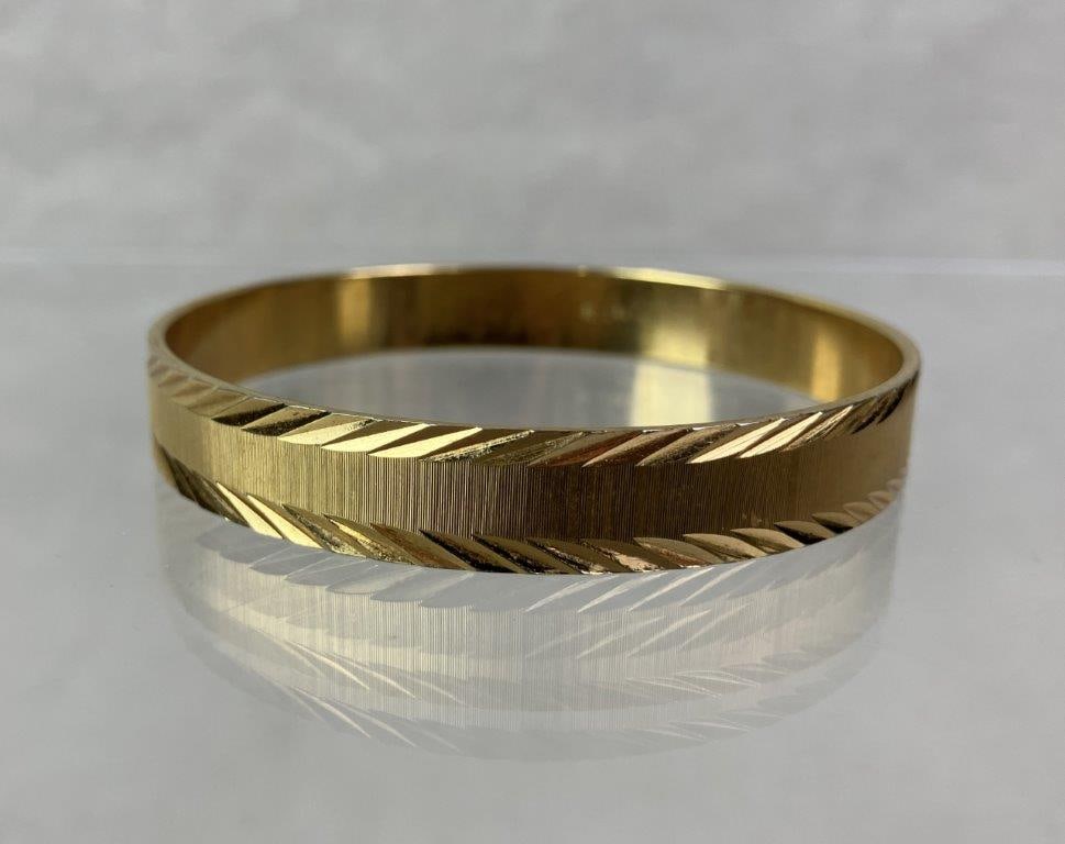 Three Vintage Goldtone Bangles - 6