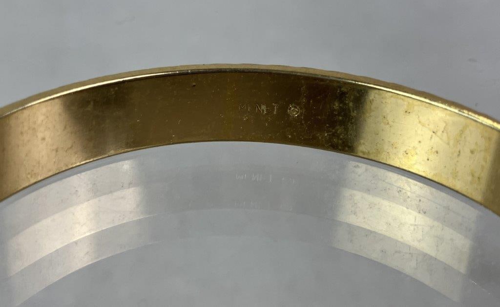 Three Vintage Goldtone Bangles - 7