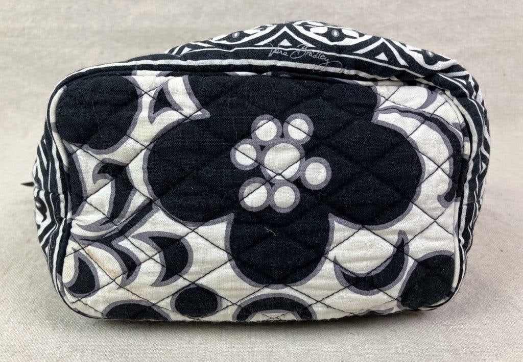 Vera Bradley Purse and Wallet Assortment - 10