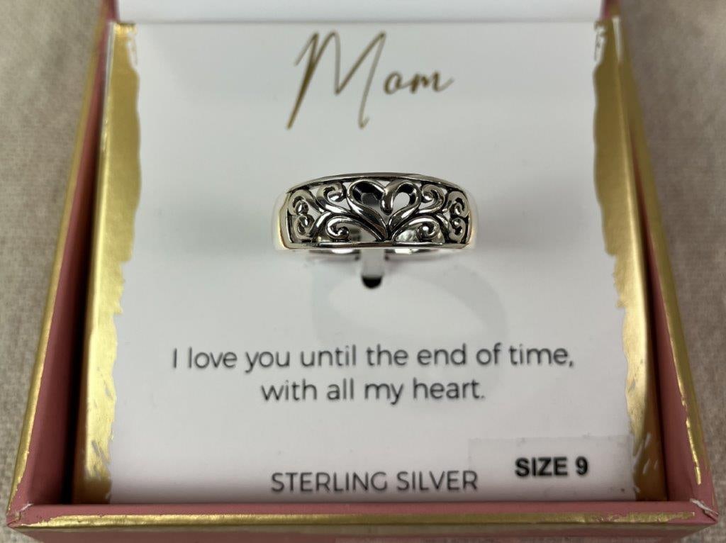 Two Sterling Silver Footnotes Rings - 7