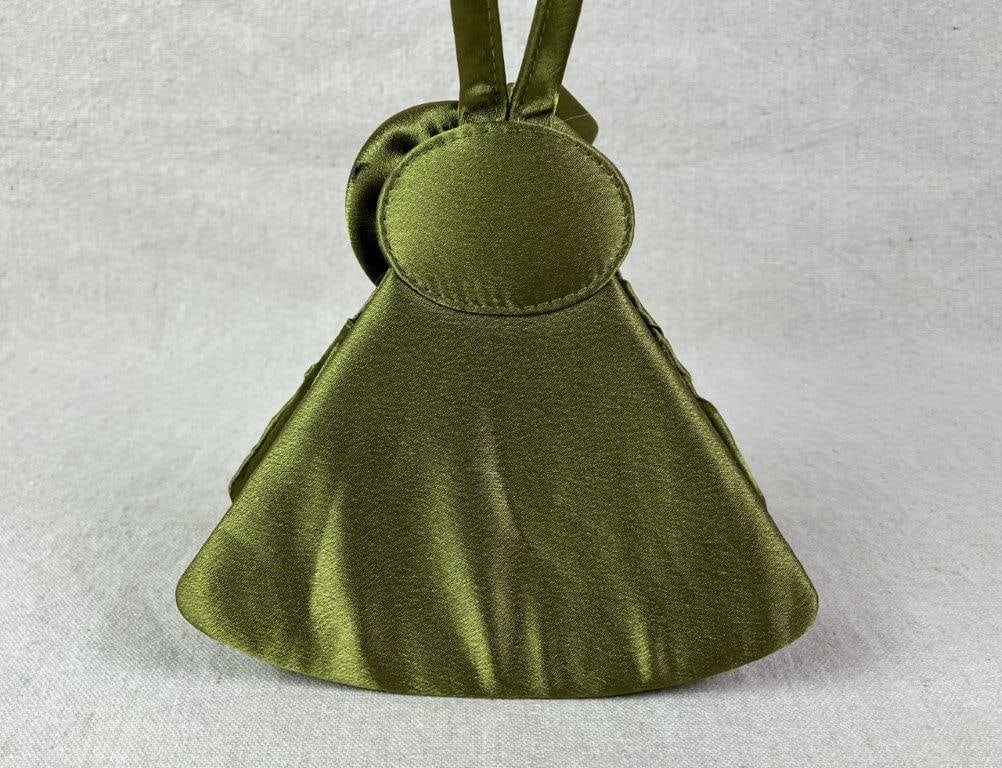 Pair of Fan-Shaped Satin Evening Bags - 5