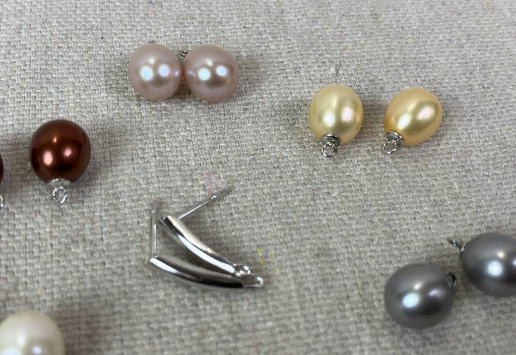 Assortment of Twelve Matched Pearls - 4