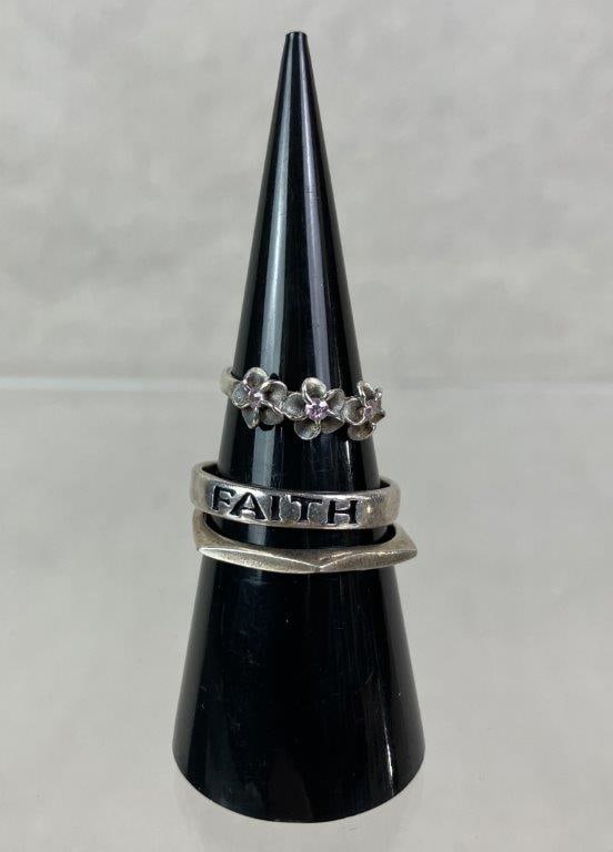 Jewelry with Black Crocodile-Pattern Vinyl Travel Jewelry Box - 15