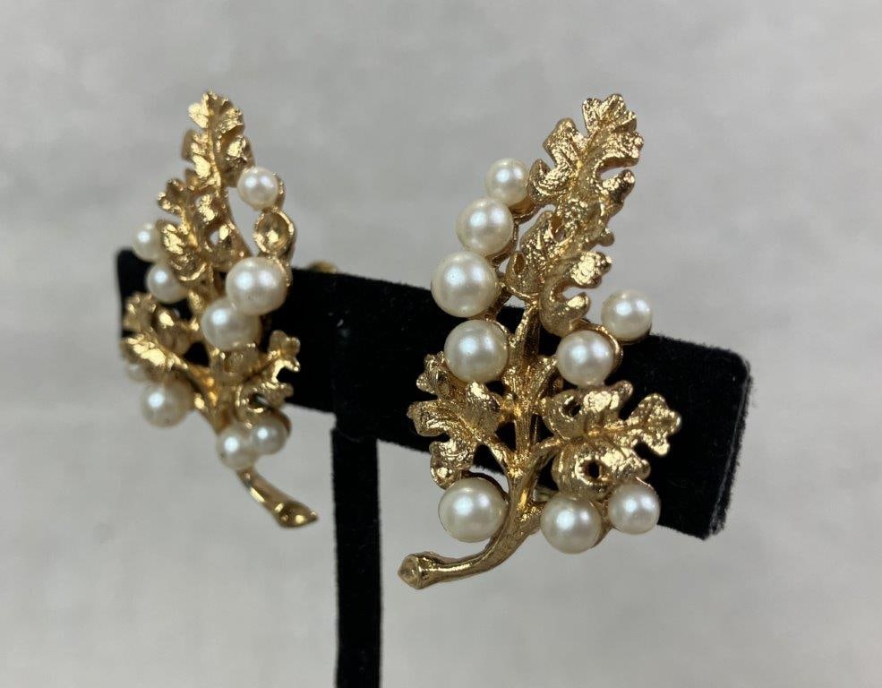 Jewelry with Black Crocodile-Pattern Vinyl Travel Jewelry Box - 7