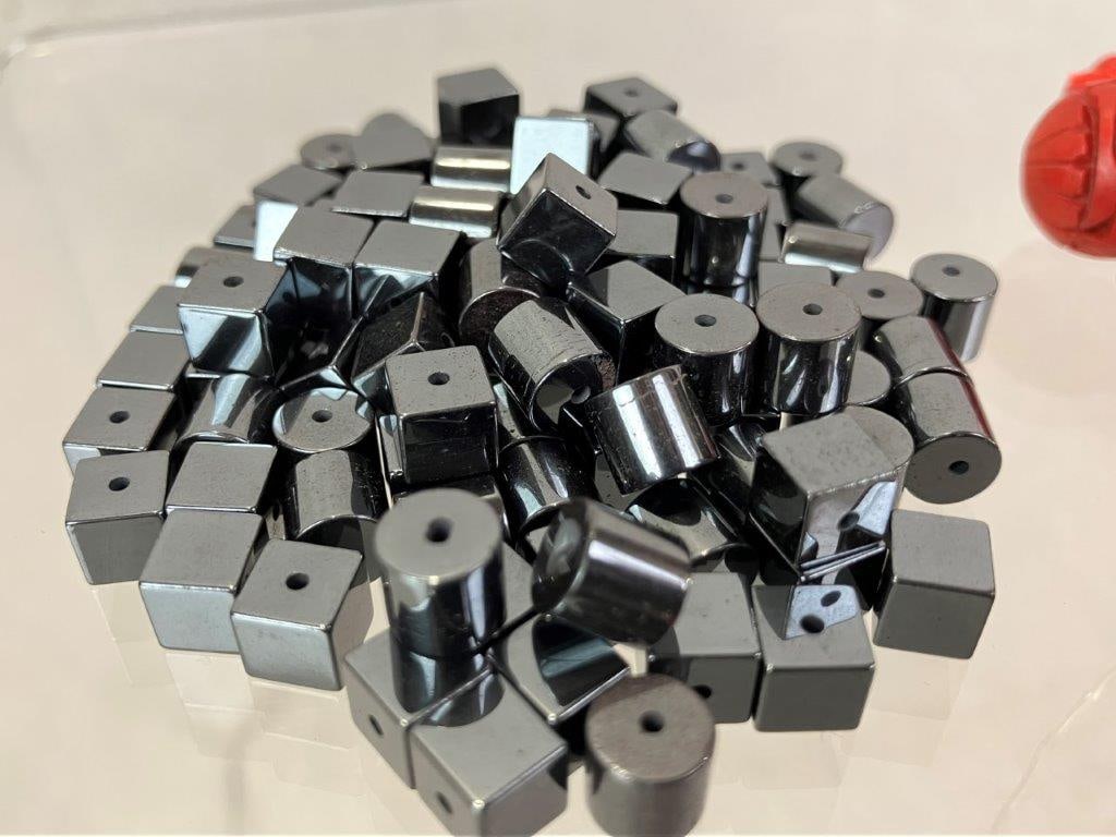 Assortment of Mixed Stone and Decorative Beads - 4