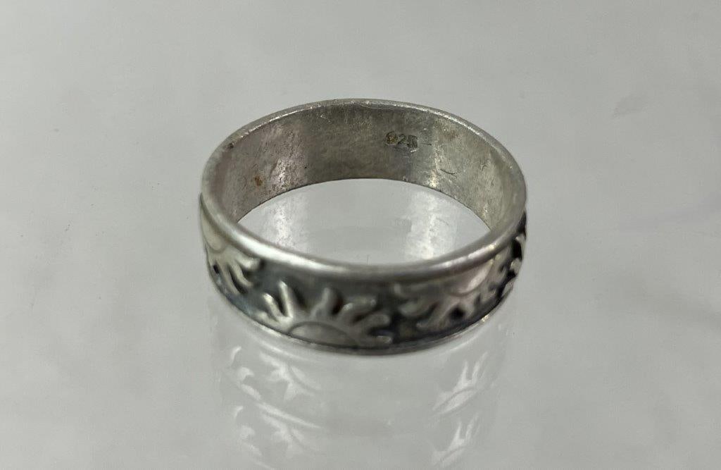 Three Sterling Silver Rings - 4