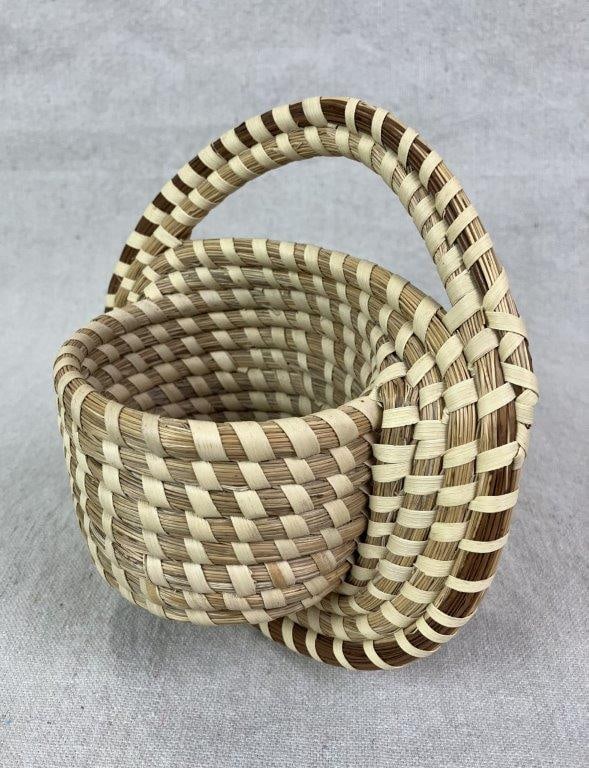 Small Gullah Sweet Grass Basket - 3