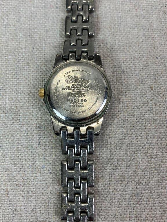 Vintage Disney Women’s Wristwatch with Mickey Dial - 5